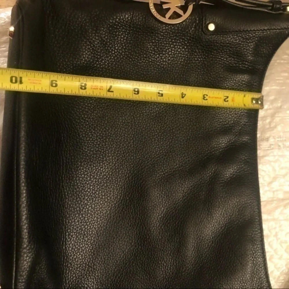 Michael kors black leather Bedford satchel NWT